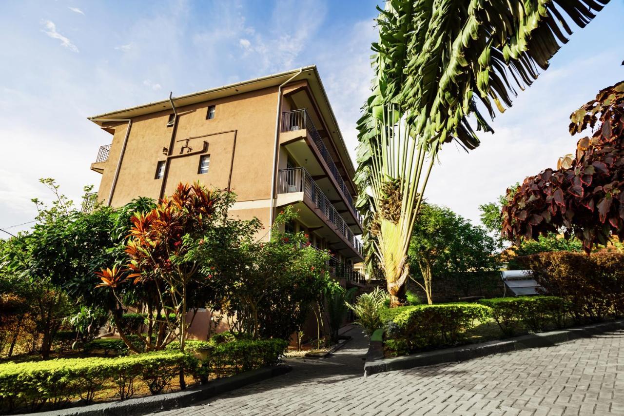 Santa Maria Hotel Entebbe Dış mekan fotoğraf