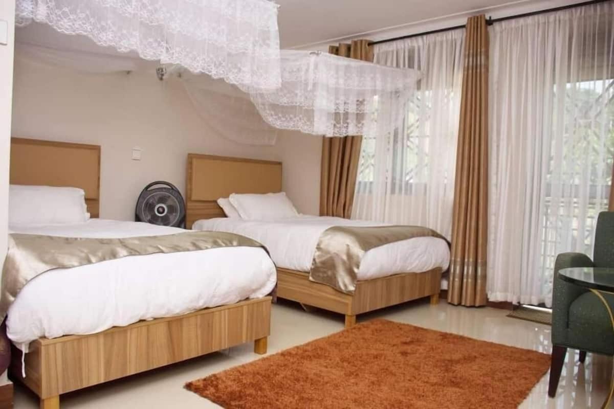Santa Maria Hotel Entebbe Dış mekan fotoğraf