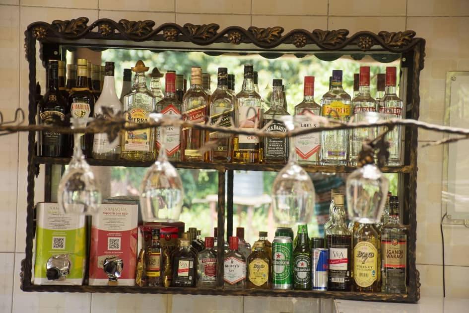 Santa Maria Hotel Entebbe Dış mekan fotoğraf